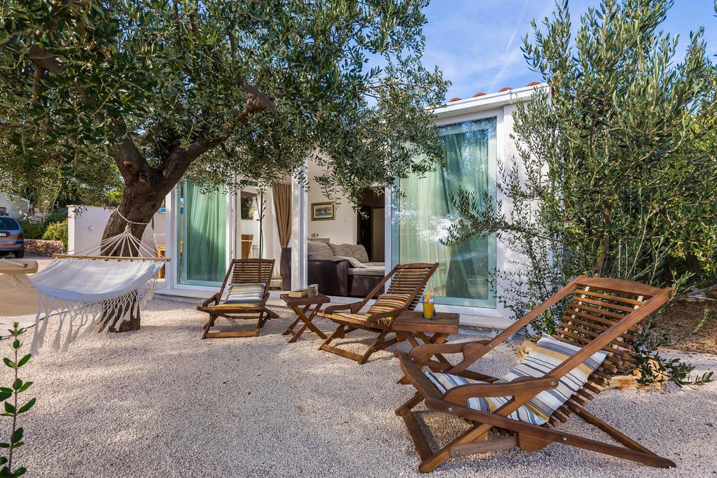 Holiday Home Zlatni San - Private Heated Pool Bol Pokój zdjęcie